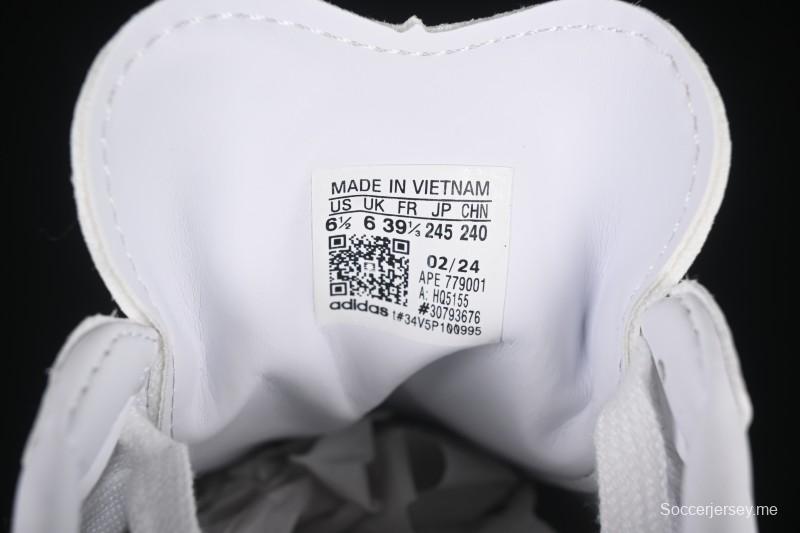 حذاء تزلج كاجوال سامبا أو جي من أديداس - HQ5155