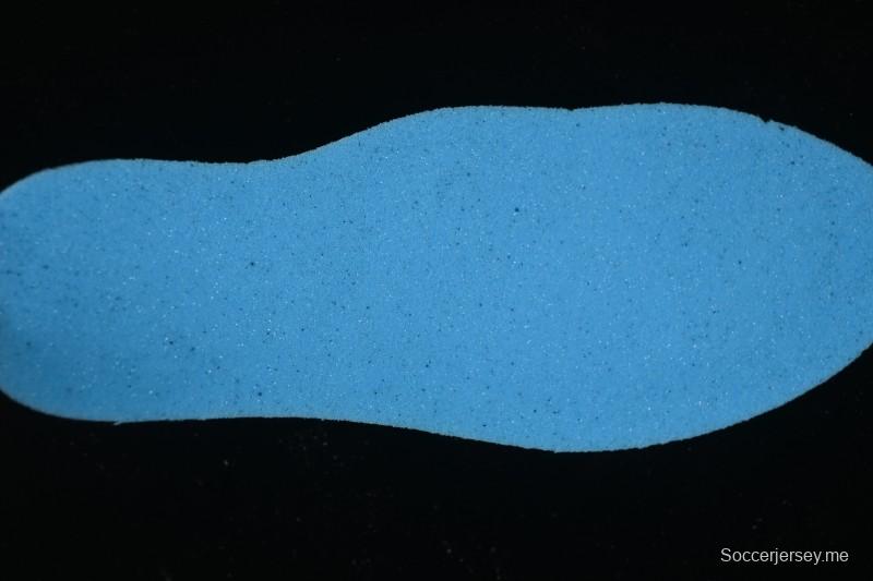 حذاء جري كاجوال ريترو ريترو من نيو بالانس مع توسيد أبزورب - U9060ZGF