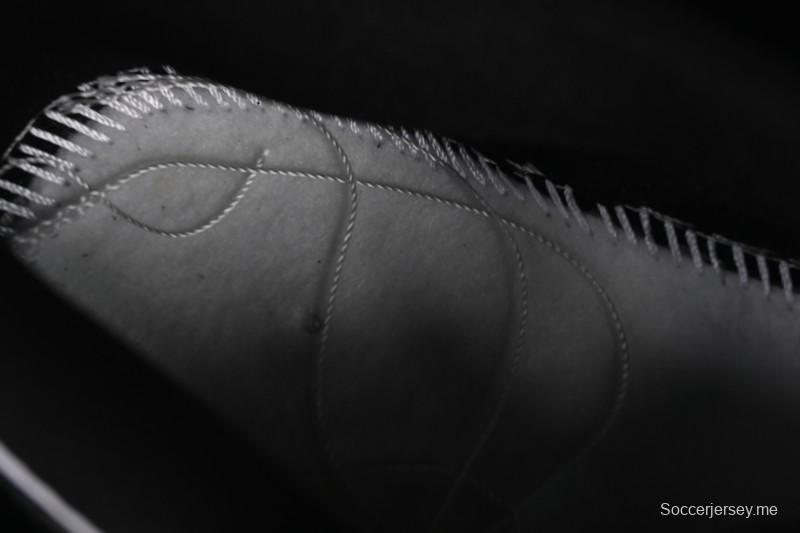 حذاء تزلج نايك SB دانك لو كلاسيك كلاسيك أسود أبيض منخفض الكاجوال - HF5441-100