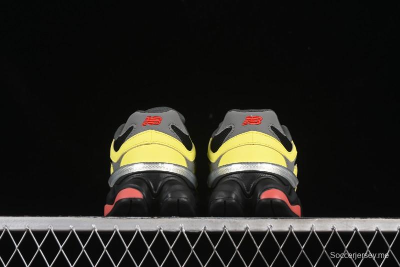 حذاء جري كاجوال ريترو ريترو من نيو بالانس مع توسيد أبزورب - U9060NRG