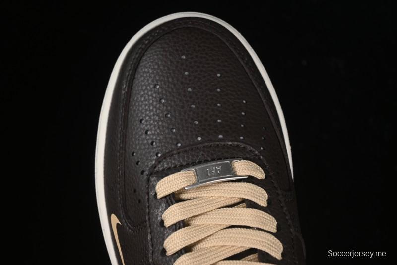 حذاء نايك اير فورس 1 '07 منخفض LV Collaboration حذاء رياضي كاجوال بني اللون - LW9279-007