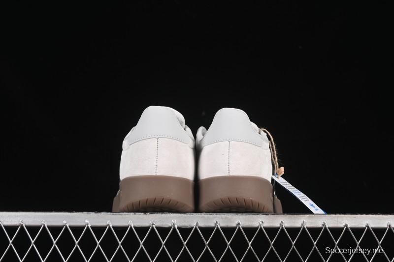 حذاء تزلج كاجوال منخفض الكمال من أديداس باريدا كومفورت كوشين - JQ4234