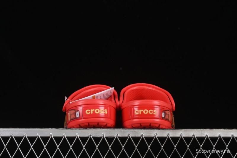 صندل كلاوج كلاسيكي ثنائي الاتجاه من كروكس - B.D4