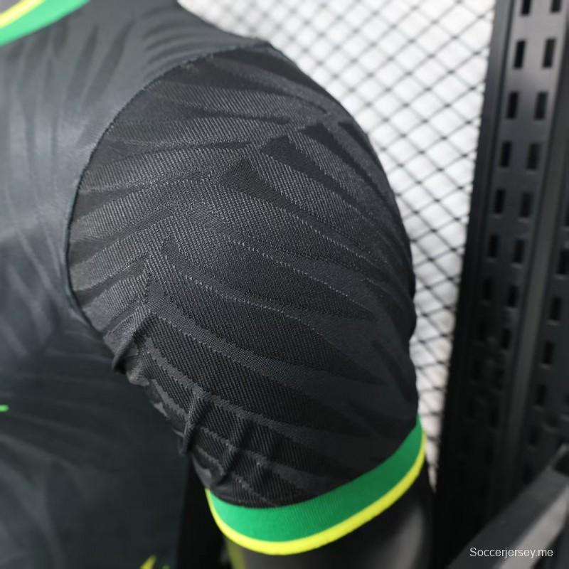 إصدار اللاعب 2025 قميص البرازيل 2025 أسود بطبعة النسر