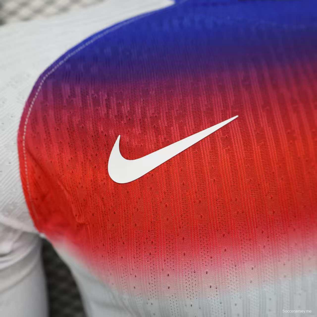 إصدار اللاعب 2025 قميص بأكمام طويلة الأكمام من إنجلترا 2025