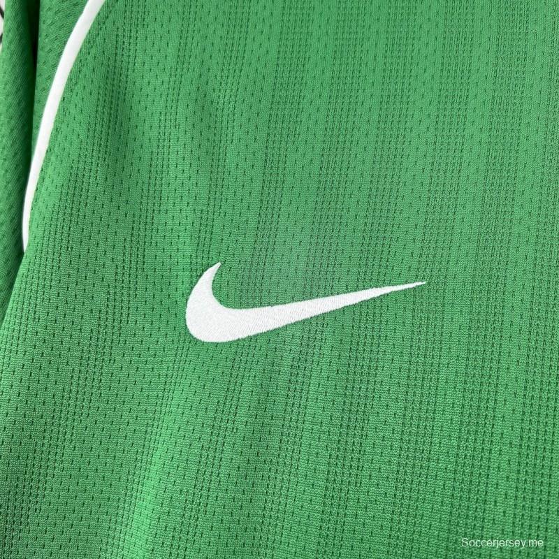 قميص ريترو حارس مرمى مانشستر يونايتد الأخضر 2007/08 2007/08