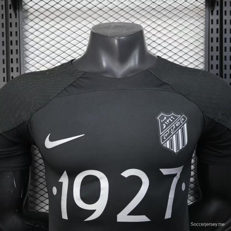 نسخة اللاعب 25/26 قميص بطل الأهلي الأسود مع الراعي الفضي