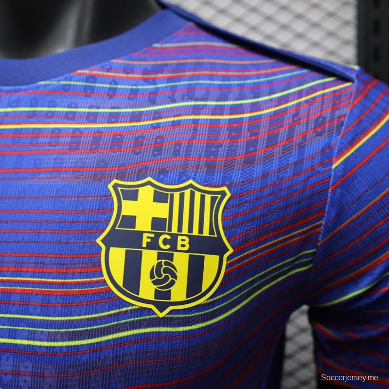 إصدار اللاعب 25/26 قميص نادي برشلونة أزرق بخطوط موجية ملونة