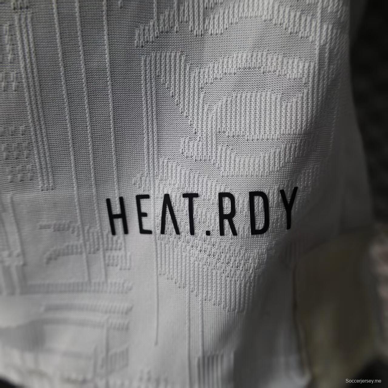 إصدار اللاعب 25/26 القميص الأبيض الثالث لأرسنال 25/26