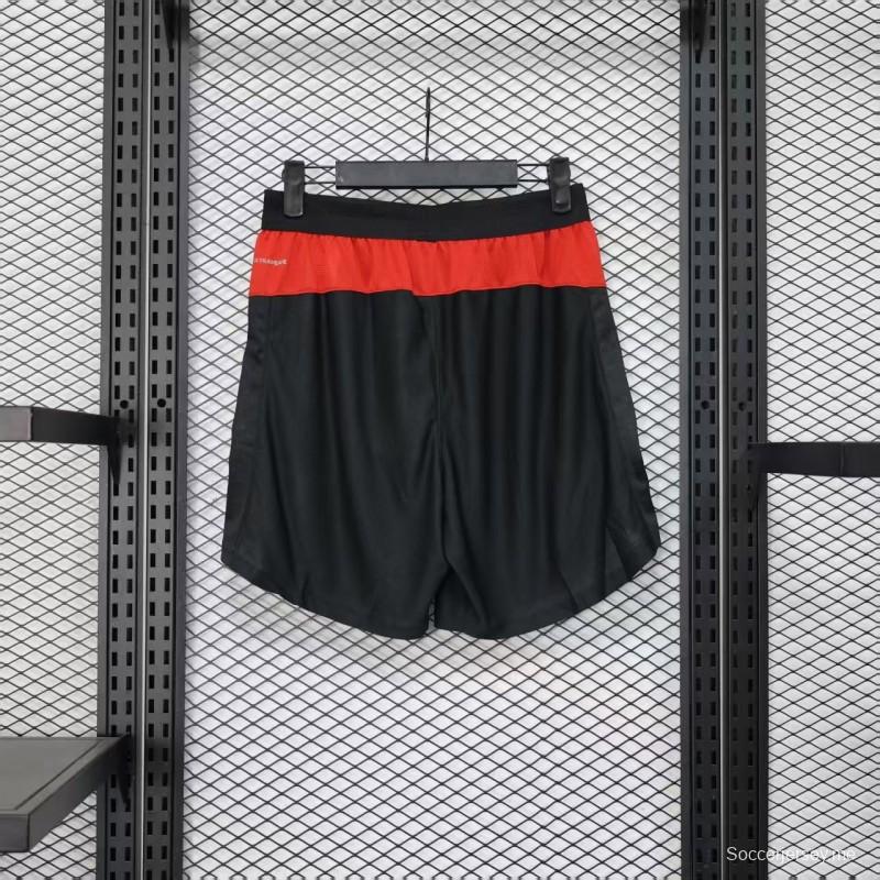 إصدار اللاعب 25/26 شورت أسود من ميلان الإيطالي