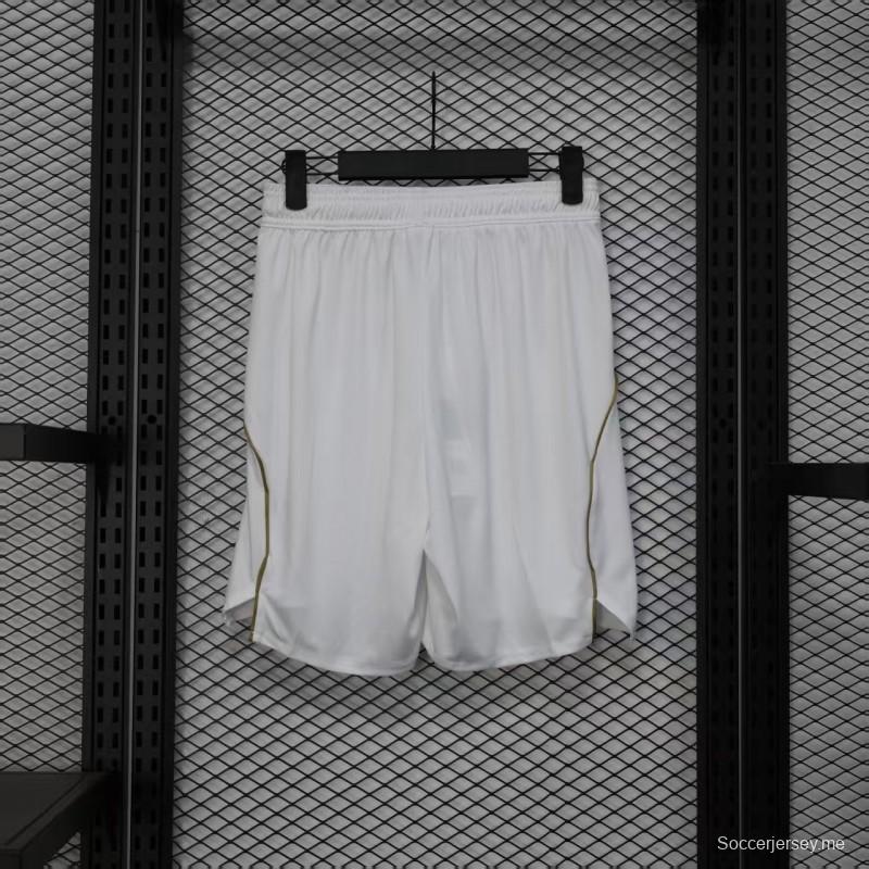 إصدار اللاعبين 25/26 شورت أبيض قصير أستون فيلا 25/26