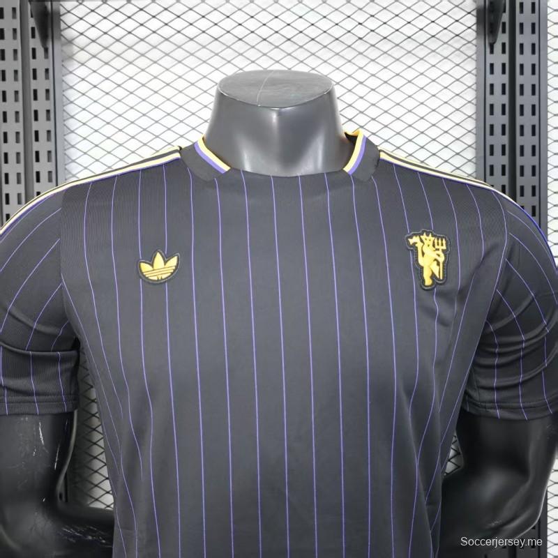 إصدار اللاعب 25/26 قميص مانشستر يونايتد كاجوال أسود اللون أسود اللون أسود كاجوال