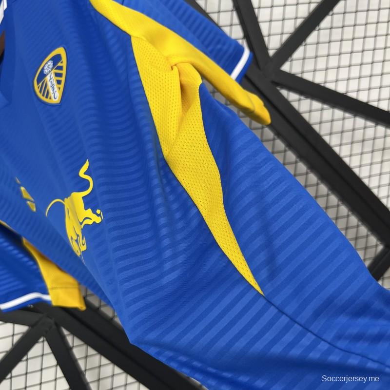 25/26 قميص ليدز يونايتد خارج الديار