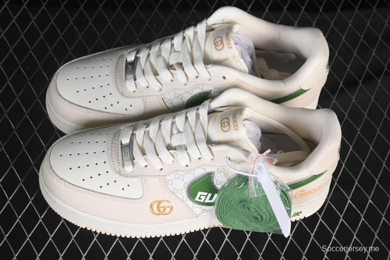 حذاء نايك اير فورس 1 '07 المنخفض من نايك بالتعاون مع جوتشي حذاء رياضي كاجوال أبيض بني أخضر أخضر - YF9511-804