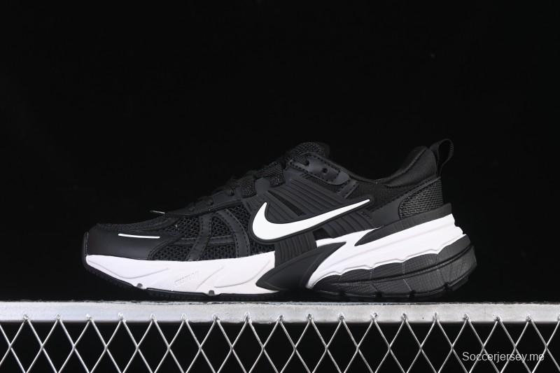 حذاء الجري المنخفض من نايك V2K Runtekkk Run المبطن المضاد للانزلاق من نايك - FD0736-001