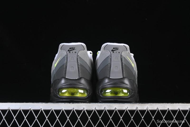 حذاء الجري نايك اير ماكس 95 ريترو المبطن من نايك - CT1689-001