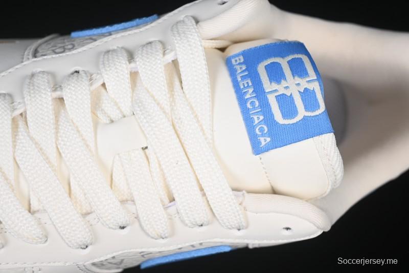 حذاء نايك اير فورس 1 '07 منخفض بالتعاون مع بالنسياغا حذاء رياضي كاجوال باللون الأبيض والأزرق والذهبي - YF9511-803