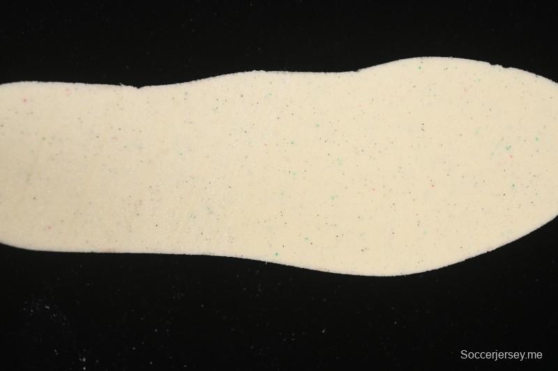 حذاء التزلج المنخفض المقاوم للانزلاق والمقاوم للاهتراء من أديداس أوريجينالز جازيل إندور ريترو - JS1413