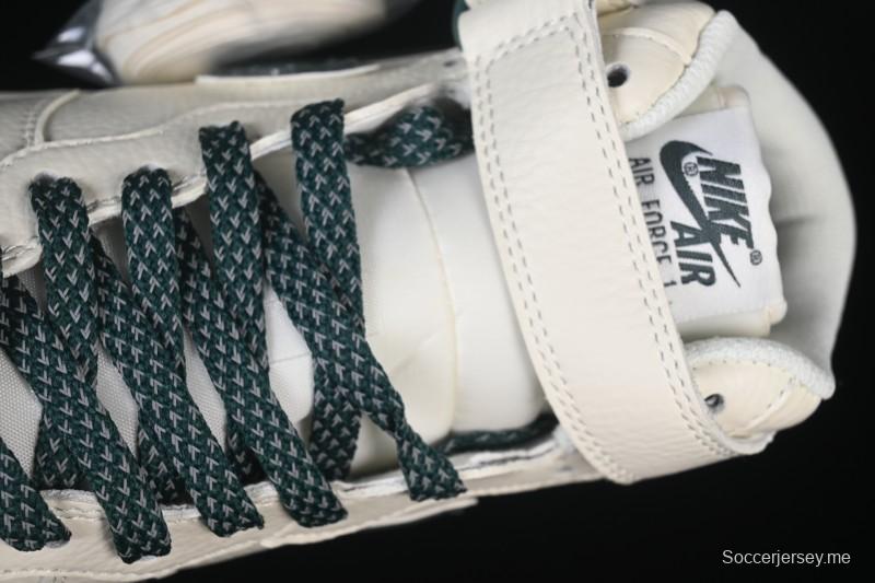 حذاء نايك اير فورس 1'07 متوسط كاجوال بتصميم عاكس ووسادة هوائية كاملة الطول - XL0236-235