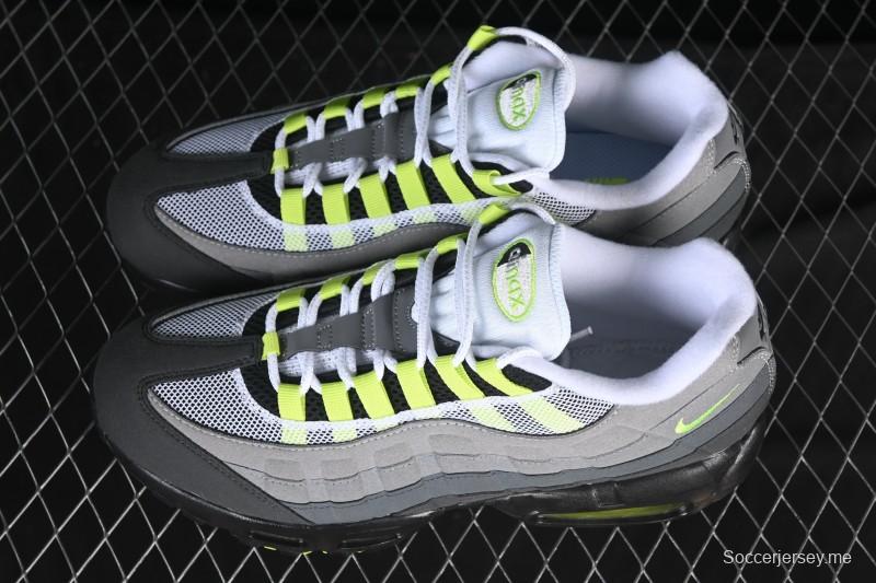 حذاء الجري نايك اير ماكس 95 ريترو المبطن من نايك - CT1689-001