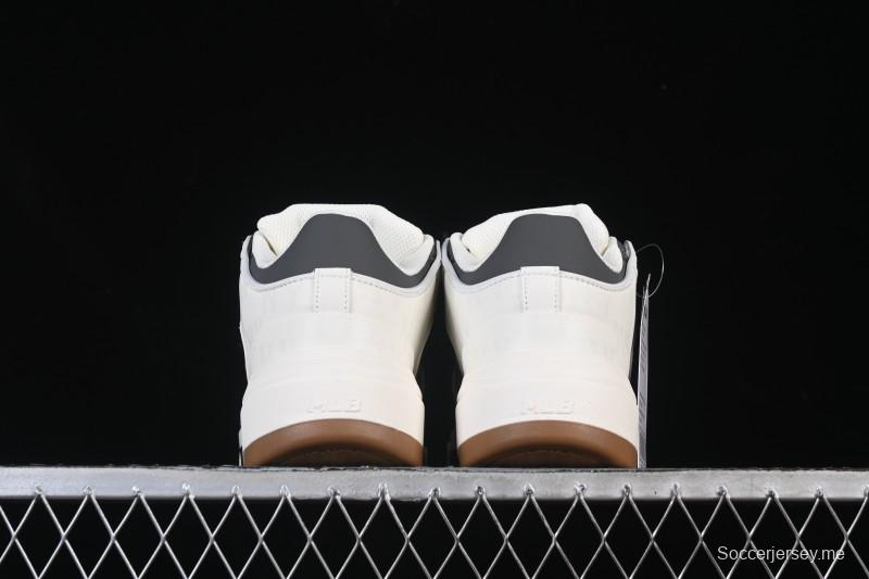 أديداس نيويورك يانكيز نيويورك يانكيز حذاء رياضي كاجوال خفيف الوزن ذو خطاف وحلقة من أديداس نيويورك MLB - 3ASXW01515N50BKS