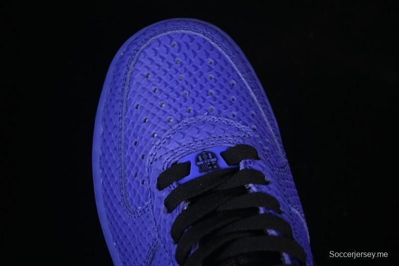 حذاء نايك اير فورس 1 '07 منخفض كاجوال سنيكرز - II7062-500