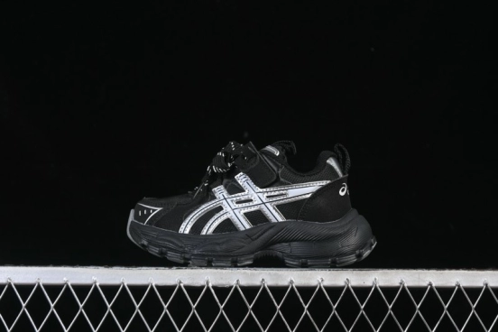 حذاء كاجوال مقاوم للانزلاق ومقاوم للاهتراء من أسيكس للأطفال - J.C3