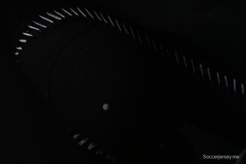 نايك اير جوردان 1 ميد AJ1 اير جوردان 1 اير جوردان 1 ميد AJ1 أسود أبيض برتقالي - DQ8426-801