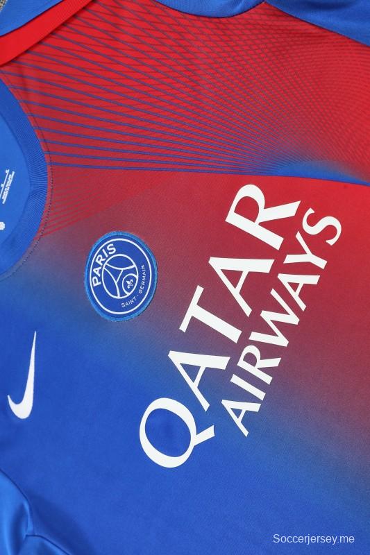 25/26 باريس سان جيرمان أحمر/أزرق قميص بأكمام قصيرة + شورت بأكمام قصيرة