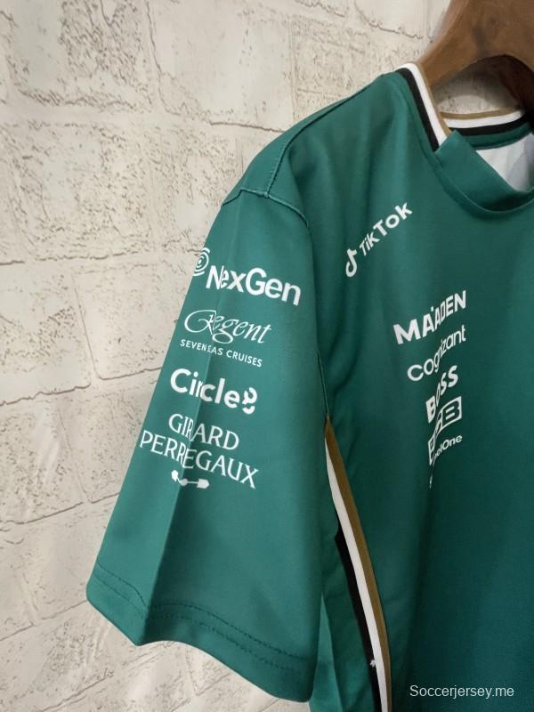 2025 2025 قميص فريق أستون مارتن أرامكو للفورمولا 1 فريق أستون مارتن أرامكو للفورمولا 1 أخضر داكن مع حواف ذهبية #14 أرامكو