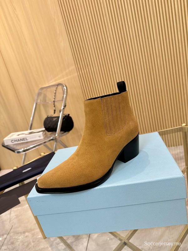 Prada Classic Pointed Toe Boots - L Y00310
