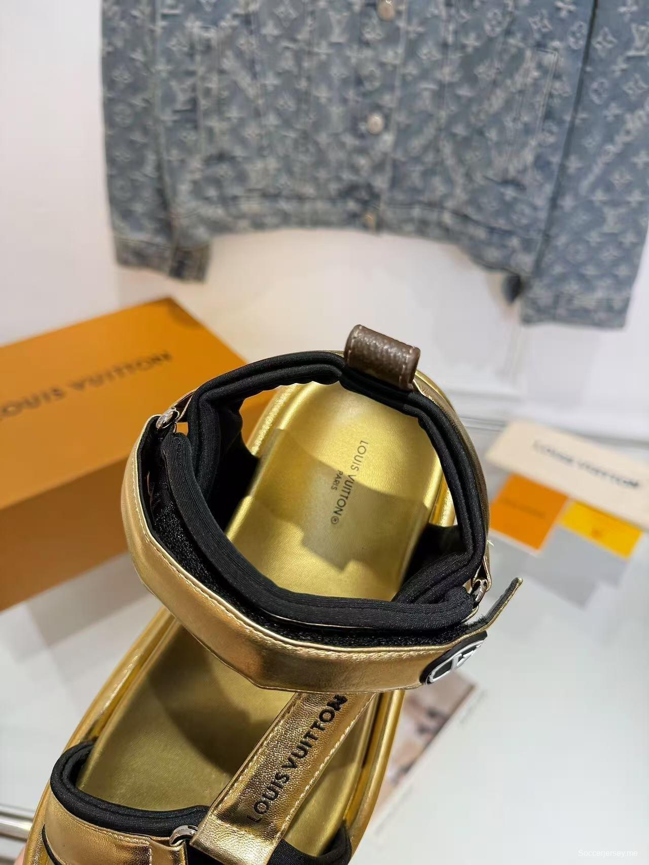 Louis Vuitton 2025/SS Latest High-End Fashion Versatile Sandals with Thick Sole Heightening and Slimming Effect - LY00