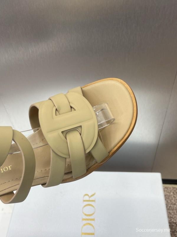 حذاء ديور D-Club D-Club جيلي ملون مجوف بحزام متقاطع متوسط الكعب للنساء - KFY00290