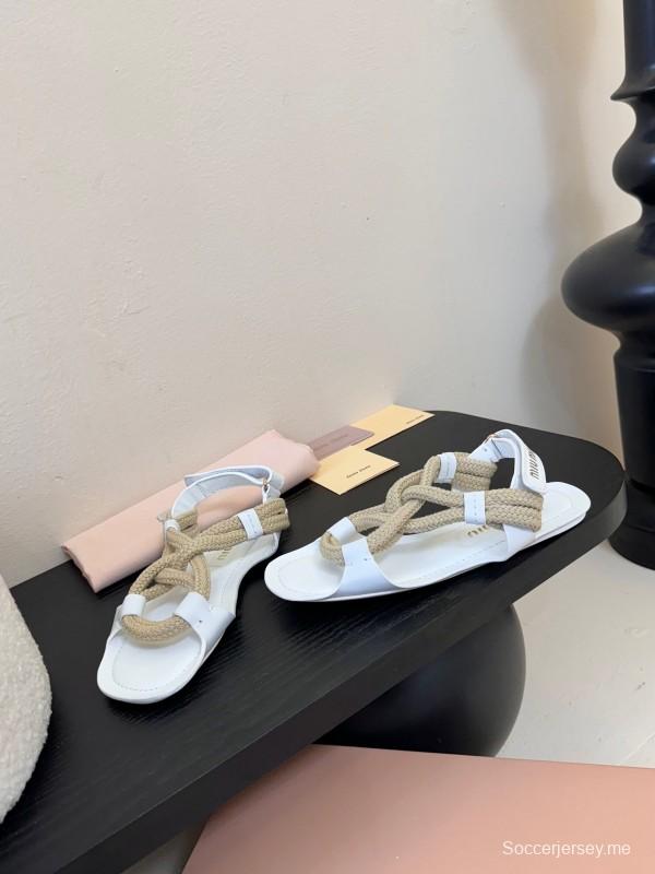 ميو 2025 صندل منسوج بحبل منسوج من ميو 2025 - KFY00330