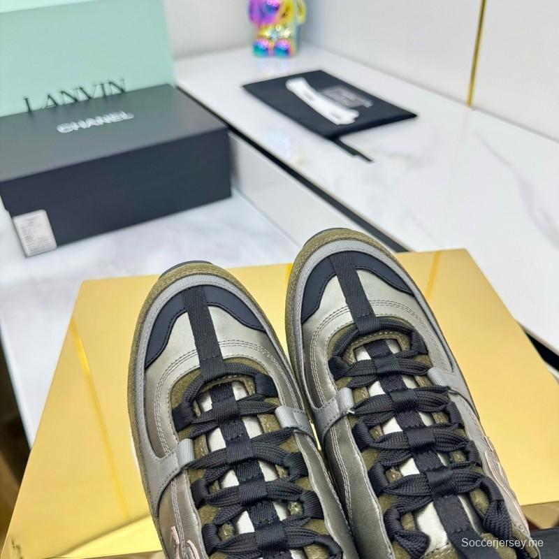 شانيل 2025 شانيل 2025 حذاء رياضي كاجوال بنعل مكتنزة - LY00310