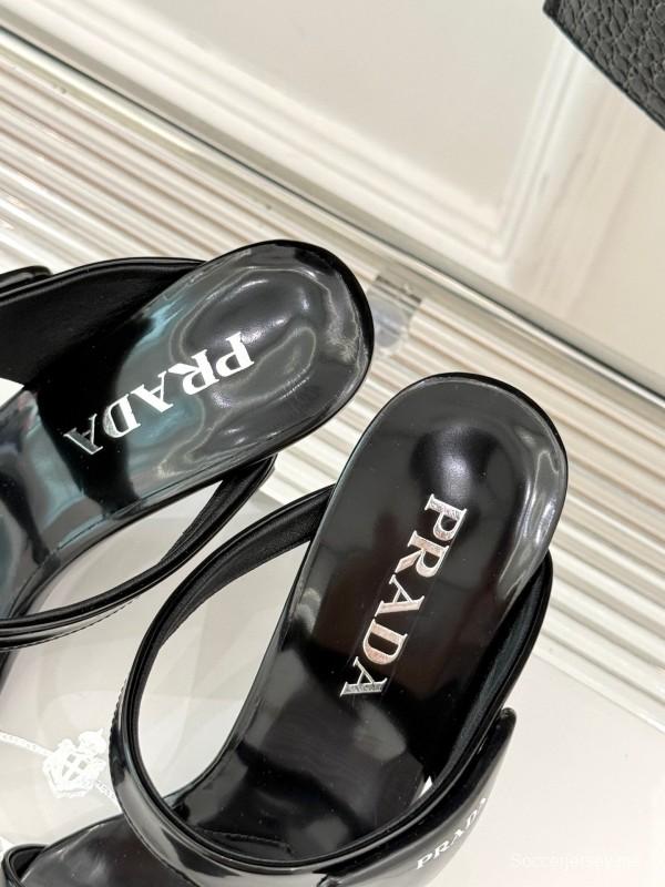 صندل بكعب عالٍ مدبب من برادا بكعب عالٍ مع مشبك مثلث - KFY00280