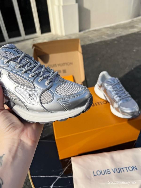 حذاء جري كاجوال من سلسلة أولمبيا من لويس فويتون بنقشة مونوغرام - AS00320