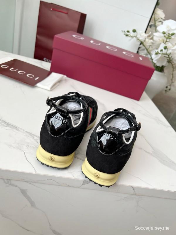 حذاء كاجوال نسائي من غوتشي بحرفية كلاسيكية وأزياء كسولة - AS00330