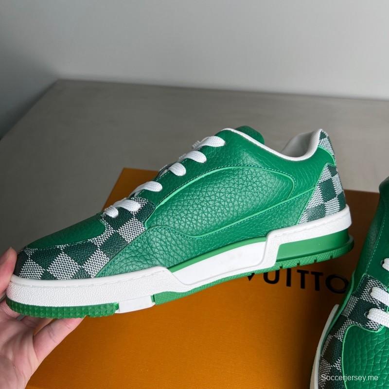 حذاء كاجوال بشعار لويس فويتون بشعار توقيع لويس فويتون مع جلد العجل المستورد - YC