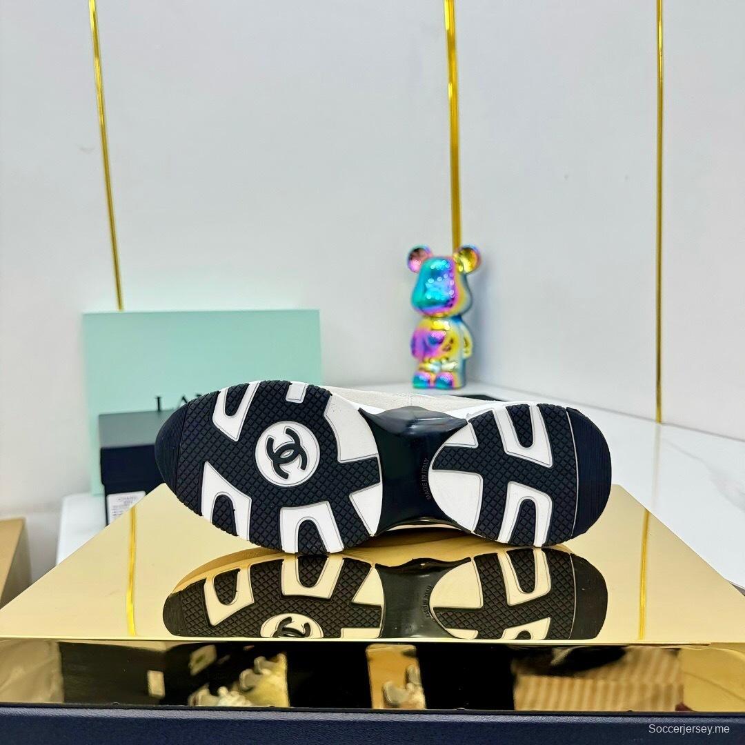 شانيل 2025 شانيل 2025 حذاء رياضي كاجوال بنعل مكتنزة - LY00310