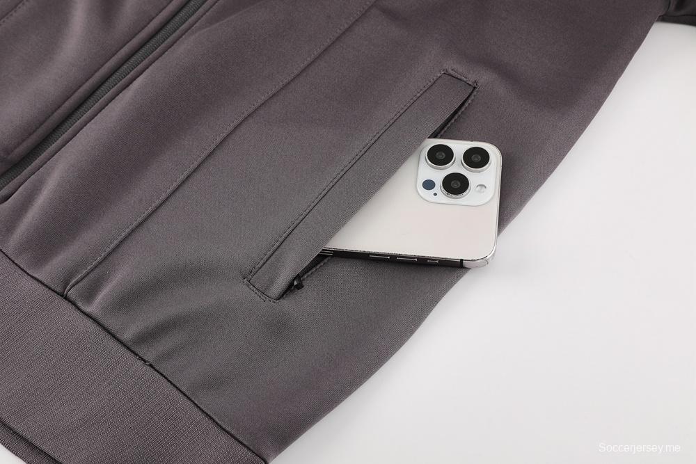 25/26 ريال مدريد سترة رمادي فاتح بسحاب كامل رمادي + بنطلون طويل + بنطلون طويل