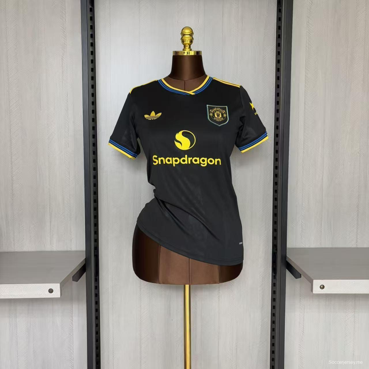 25/26 سيدات مانشستر يونايتد III قميص مانشستر يونايتد 3 للسيدات