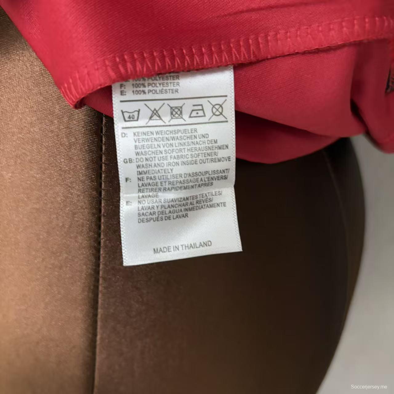 25/26 سيدات مانشستر يونايتد للسيدات قميص المنزل مانشستر يونايتد