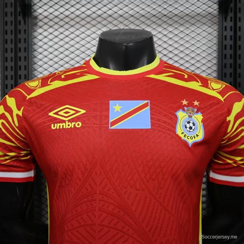 نسخة اللاعب 2026 قميص جمهورية الكونغو الديمقراطية خارج الديار باللون الأحمر والأصفر الملتهب