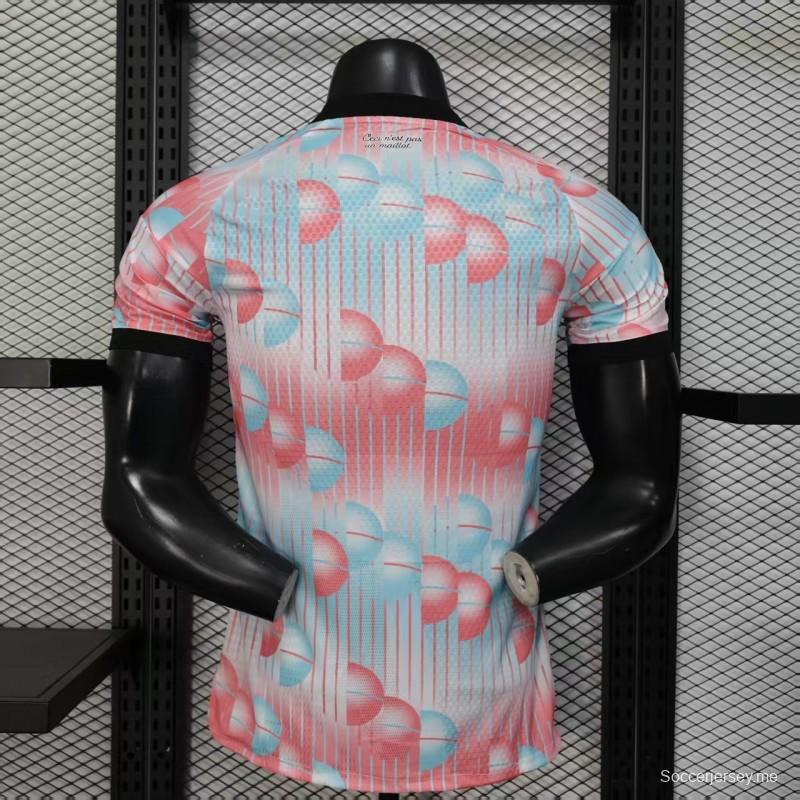 2026 نسخة اللاعبين بلجيكا قميص أبيض وردي خارج أرضها