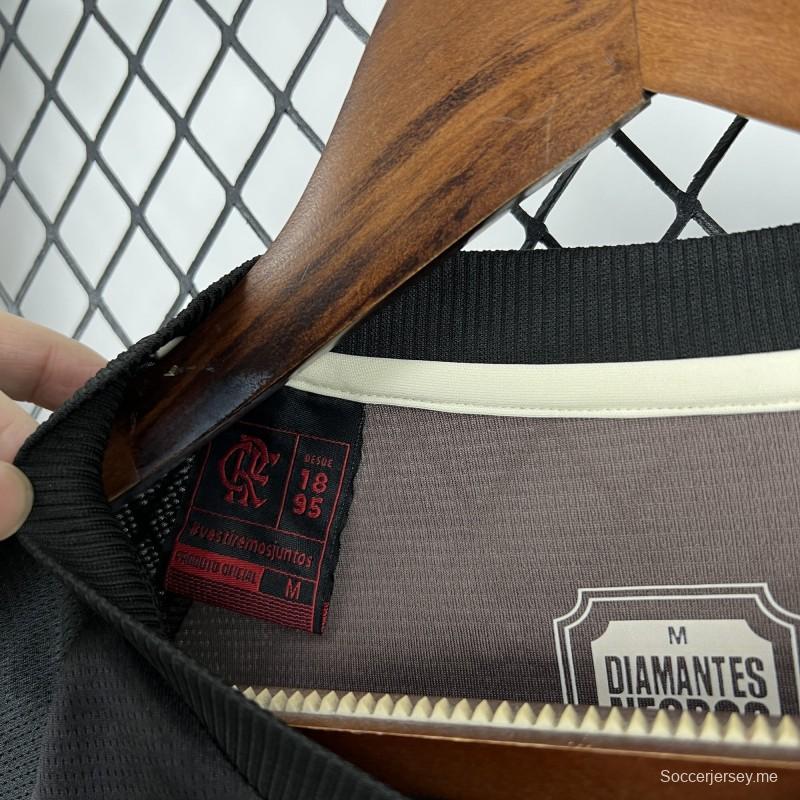 2025/26 قميص خاص لفريق فلامنغو للسيدات ضد فريق ديامانتي نيجرو