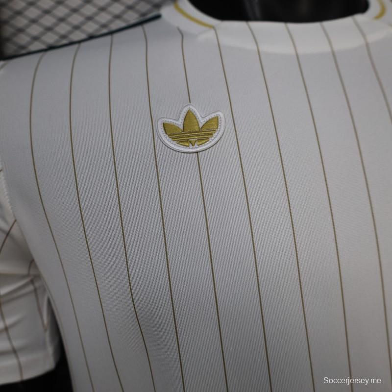 قميص اللاعب الإصدار 2026 المكسيك الأبيض مع أيقونات الشرفة