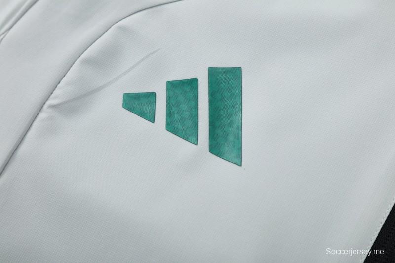 26/27 طقم رياضي جزائري بجاكيت بغطاء رأس وسحاب كامل + بنطال طويل