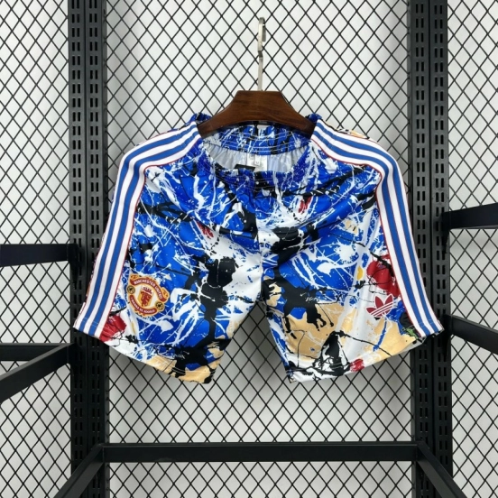 2025/26 شورتات مانشستر يونايتد × ستون روزز للرجال