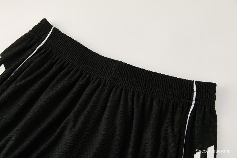 26/27  ريال مدريد أسود × مارفل  قميص بأكمام قصيرة + شورت كرة قدم